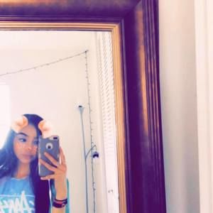 Meet your Posher, Christiinaa